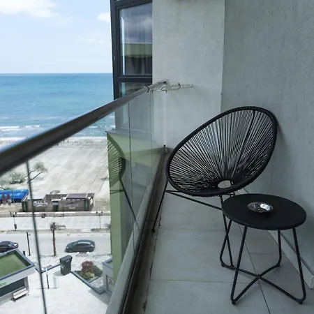 Blue Horizon-8th Floor, Alezzi شقة *