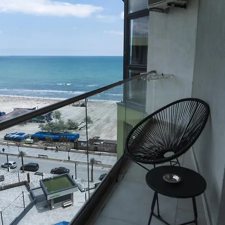 Blue Horizon-8th Floor, Alezzi